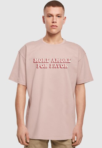Merchcode Shirt 'Hugs & Love - More Amore Por Favor' in Pink: front