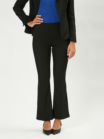 Influencer Flared Pants in Black: front