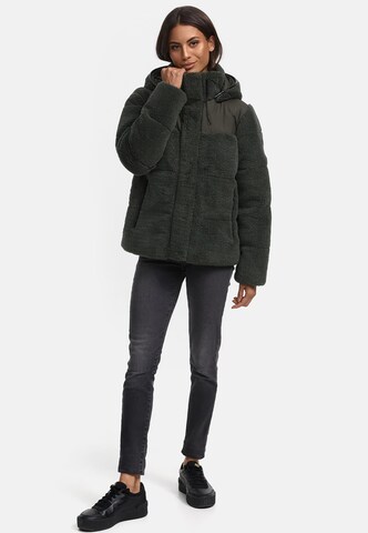 Veste fonctionnelle 'Kaguraa 16' MARIKOO en vert