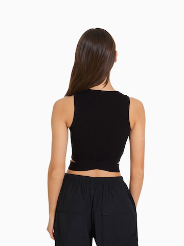 Bershka Knitted top in Black