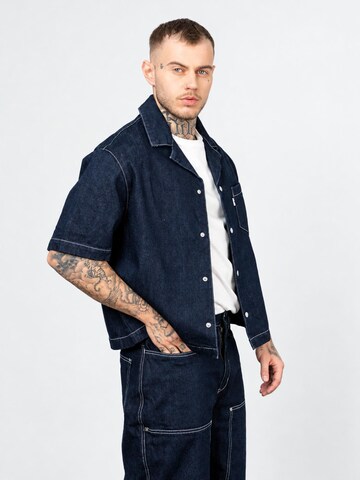 Coupe regular Chemise 'IYLovro' IYITO en bleu