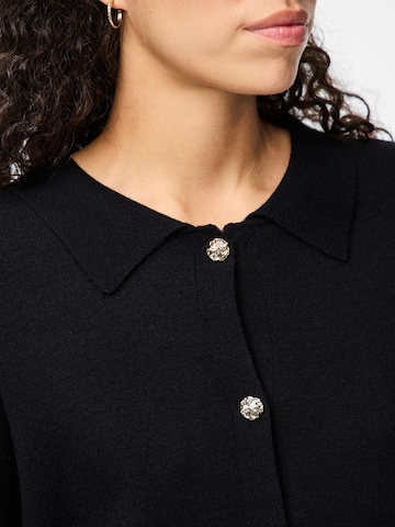 Cardigan 'PCJassy' PIECES en noir