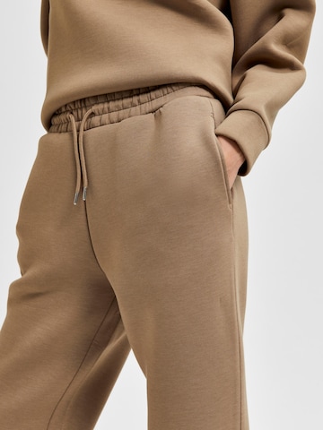 SELECTED FEMME - Tapered Pantalón 'LUA' en marrón