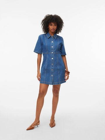 Robe-chemise 'VMDaisy' VERO MODA en bleu : devant