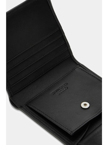 GUESS Wallet in Black
