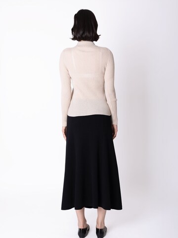 IVKO Woman Skirt in Black