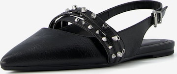 Bershka Strap ballerina in Black: front