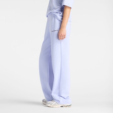 new balance - Pierna ancha Pantalón en lila