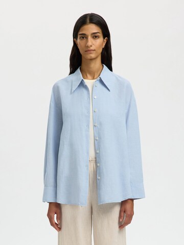 SELECTED Blouse in Blue: front