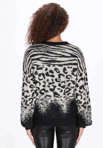 faina - Pullover em preto