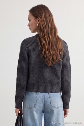 Trendyol Knit cardigan in Grey