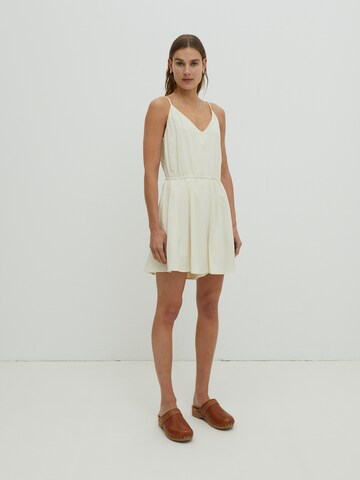 EDITED Playsuit 'Zola' in Beige