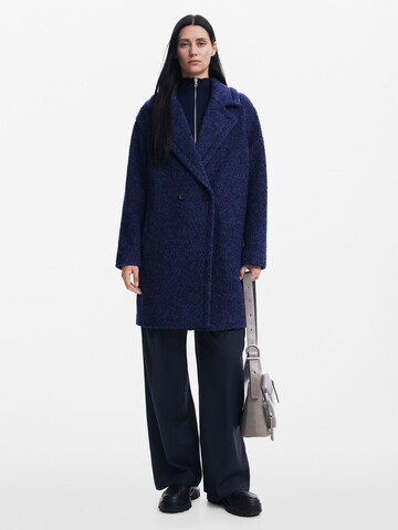 Cappotto invernale di Desigual in blu