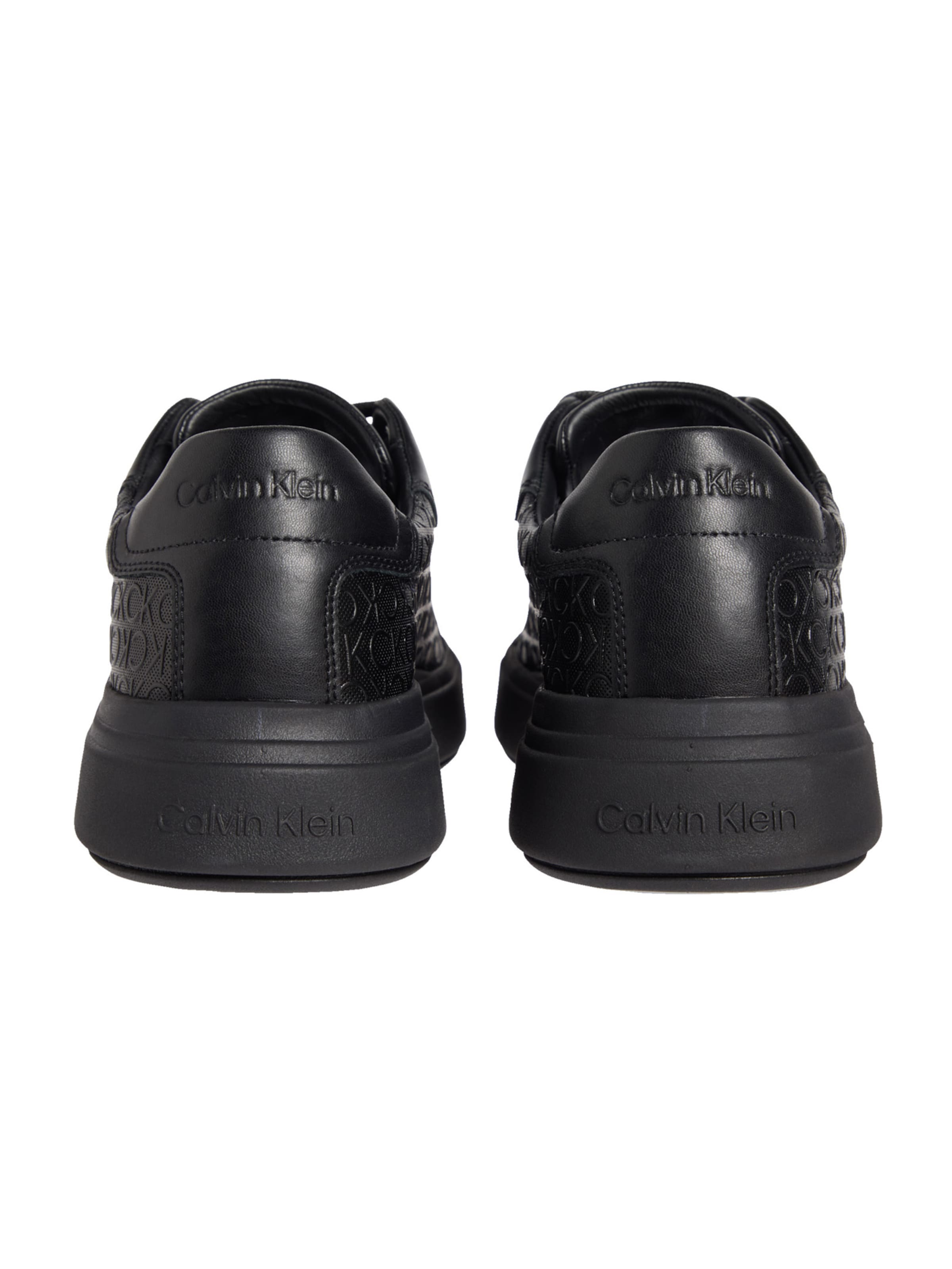 Calvin Klein Madalad ketsid, värv must