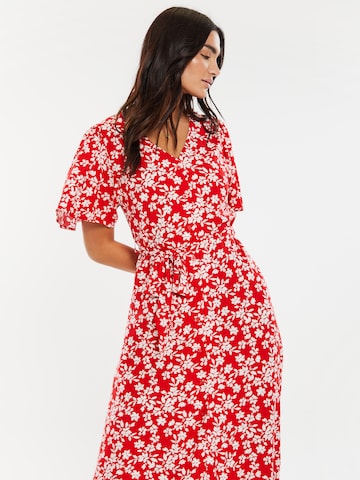 Threadbare - Vestido camisero 'Fruit' en rojo