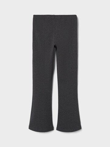 Bootcut Leggings di NAME IT in grigio