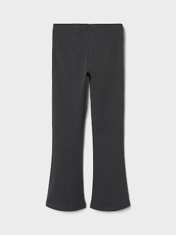 Bootcut Leggings di NAME IT in grigio