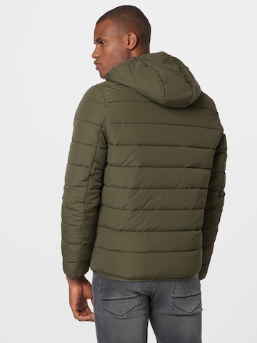 Veste mi-saison Lyle & Scott en vert