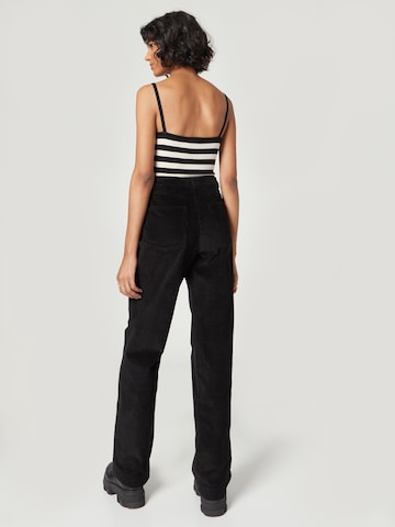 A LOT LESS Wide leg Jeans 'Eleonora' in Zwart