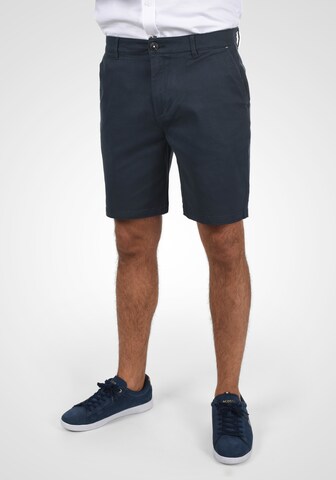 !Solid Regular Chino 'Ravi' in Blauw: voorkant