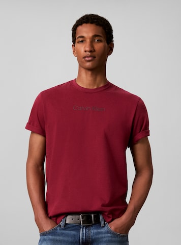 Calvin Klein - Camiseta en rojo: frente