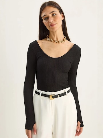 Bianco Lucci - Camisa em preto: frente