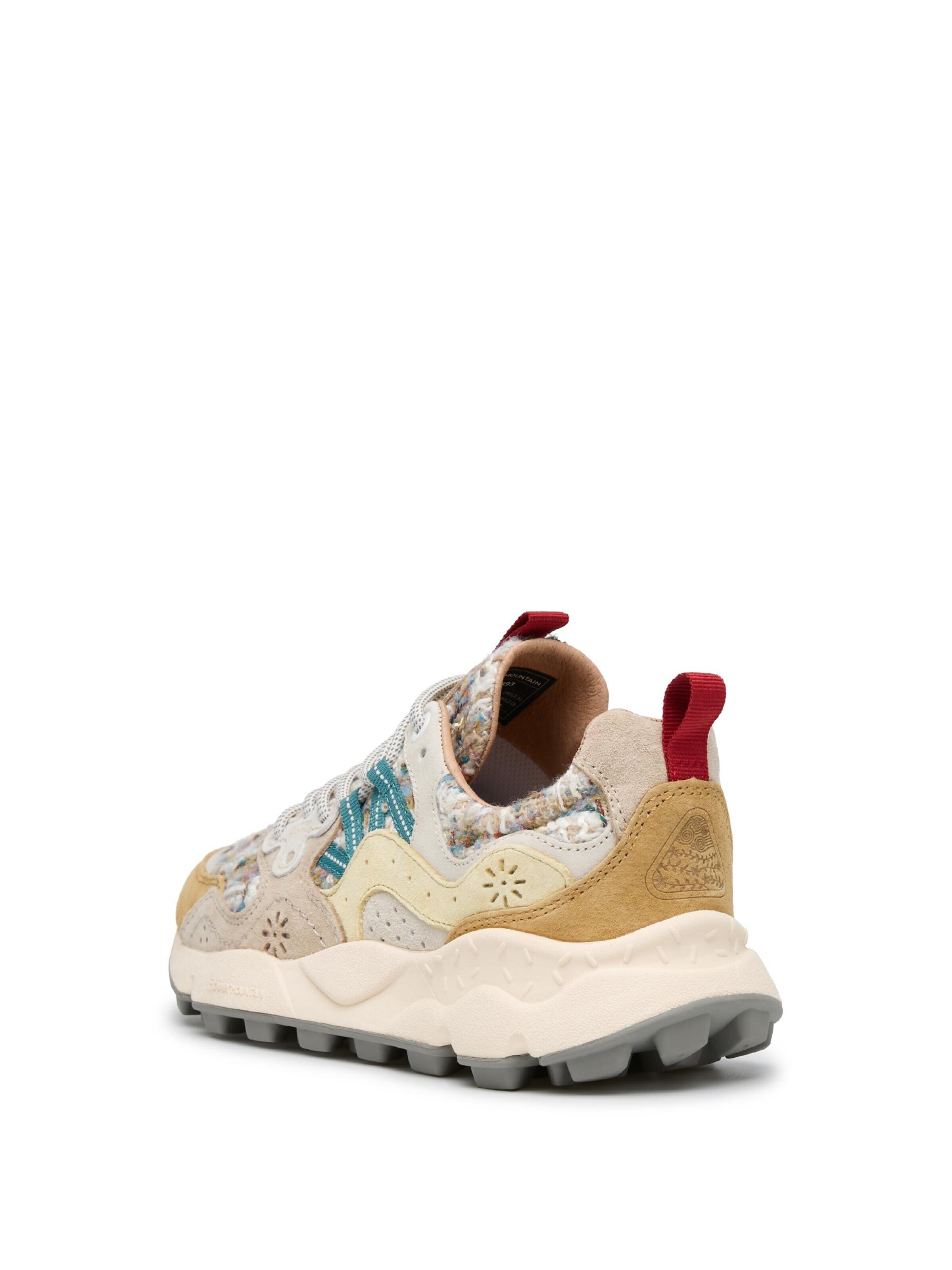 Flower Mountain Veterschoen 'YAMANO 3' in Beige