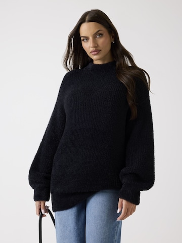 GUESS Pullover in Schwarz: Vorderseite