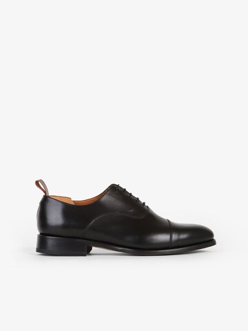 Scalpers Fűzős cipő - fekete