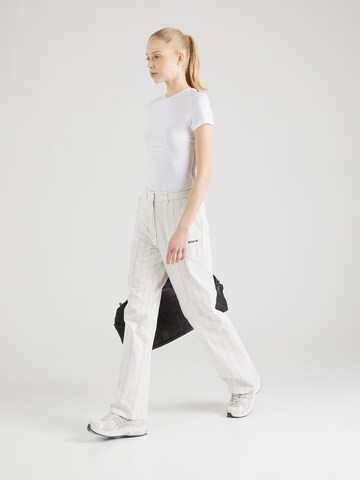 Loosefit Pantalon ADIDAS ORIGINALS en blanc