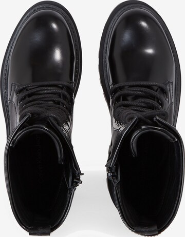 Calvin Klein - Botines con cordones en negro