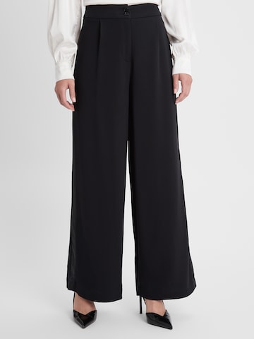 Wide Leg Pantalon à pince 'Cecile' Guido Maria Kretschmer Women en noir : devant
