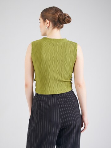 ABOUT YOU Top 'Malena' in Groen