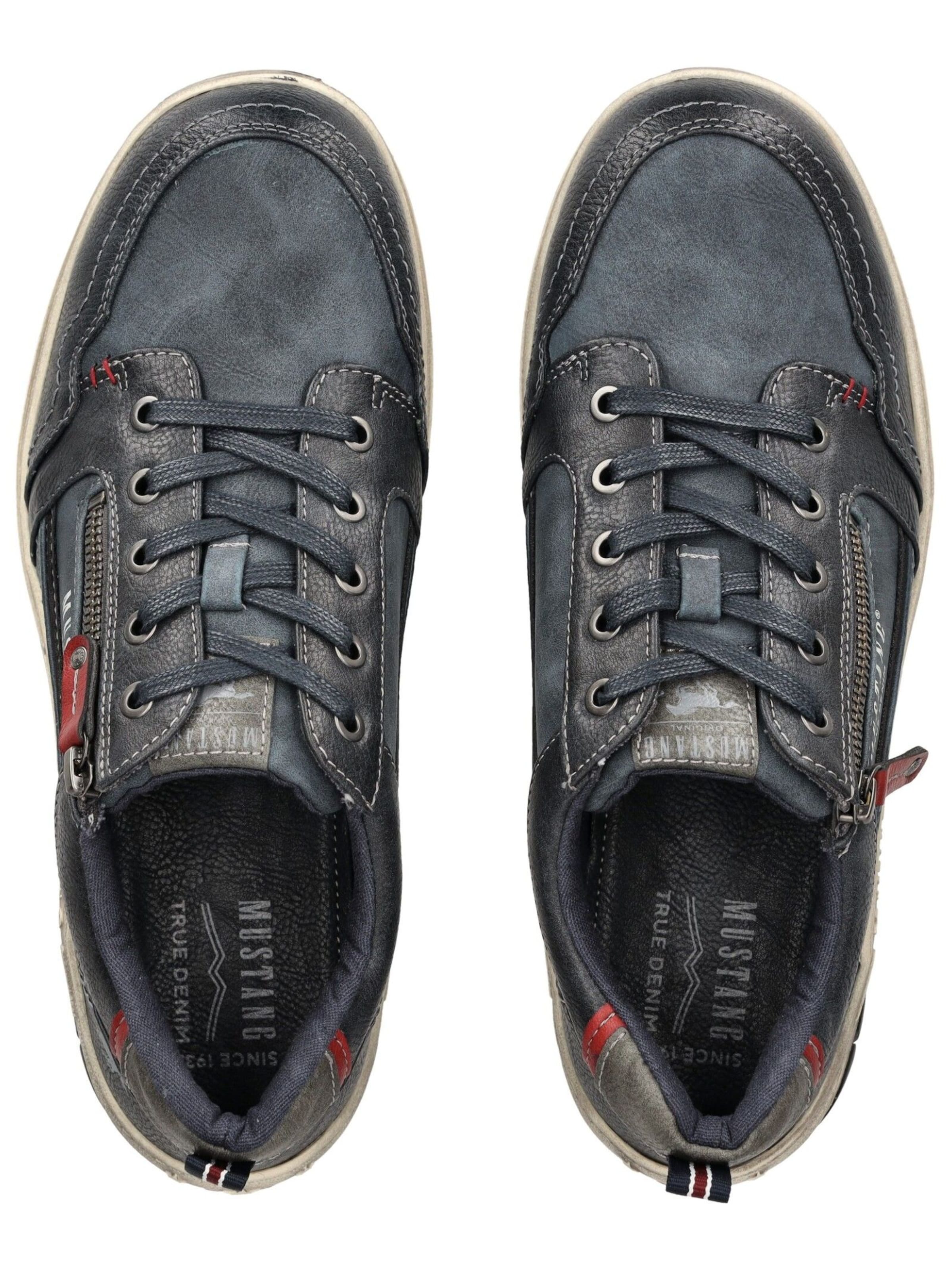 MUSTANG Sneakers laag in Blauw