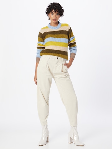 Gang Tapered Pleat-Front Pants 'Silvia' in Beige