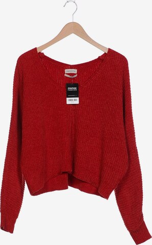 Urban Outfitters Sweater & Cardigan in M in Red: front