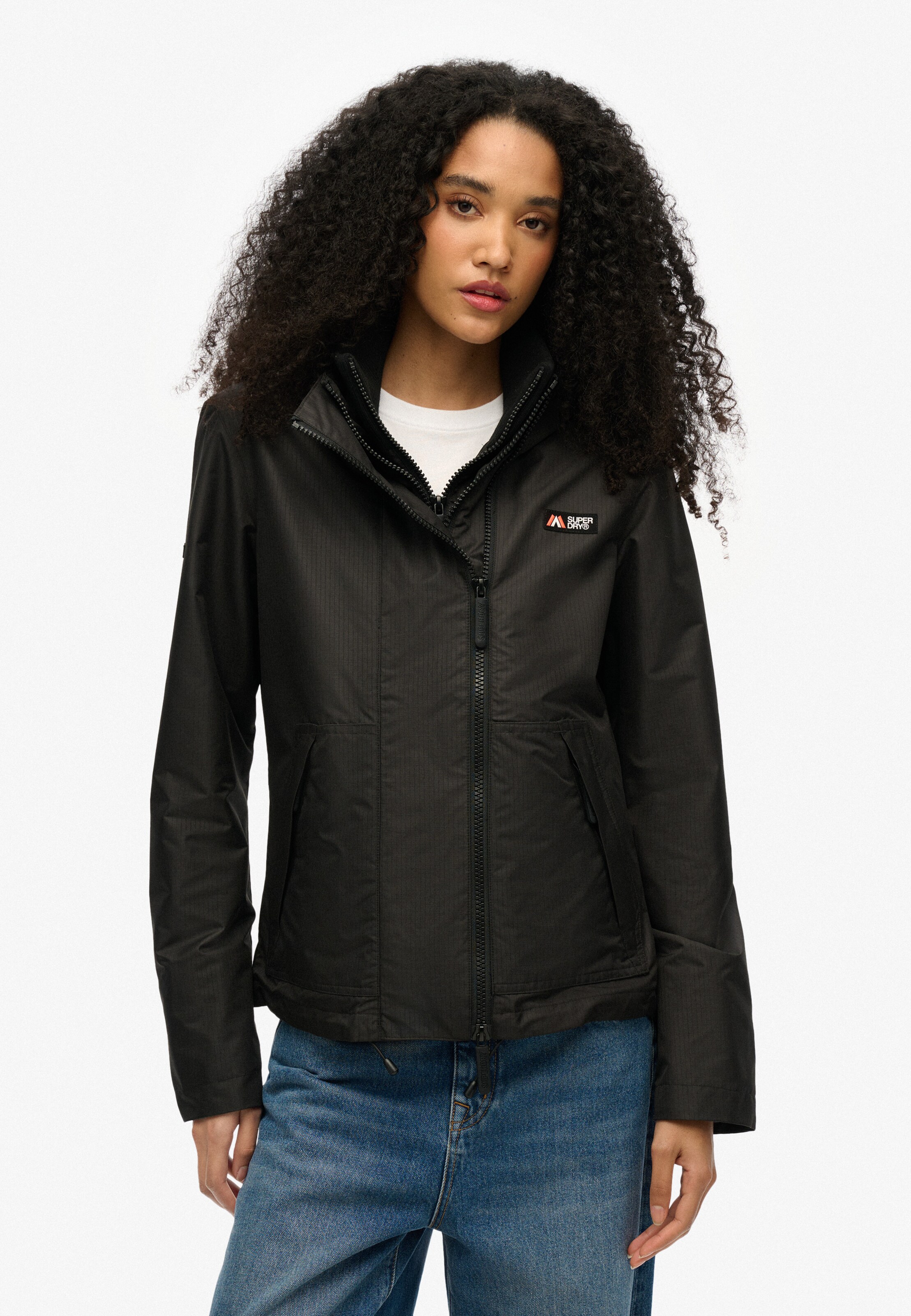 Superdry & Co Jacke in Schwarz: Vorderseite