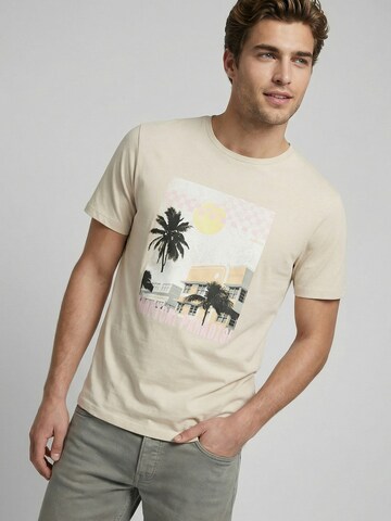 JJ Rebel Tričko 'JREBMASON' - Béžová