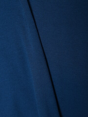 Marie Lund Top in Blau