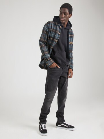 QS Regular Jeans in Grijs