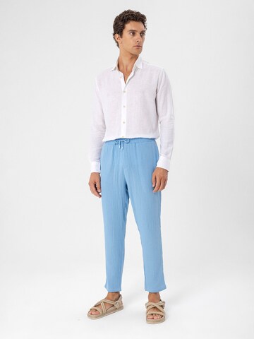 Antioch Tapered Trousers in Blue