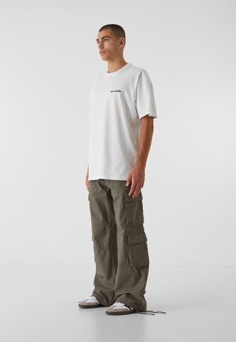 Maglietta ' Essential' di 9N1M SENSE in bianco