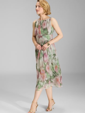 SWING Φόρεμα κοκτέιλ σε πράσινο