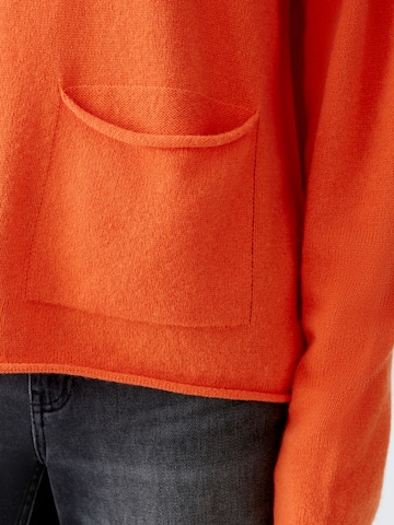 OUI Pullover in Orange