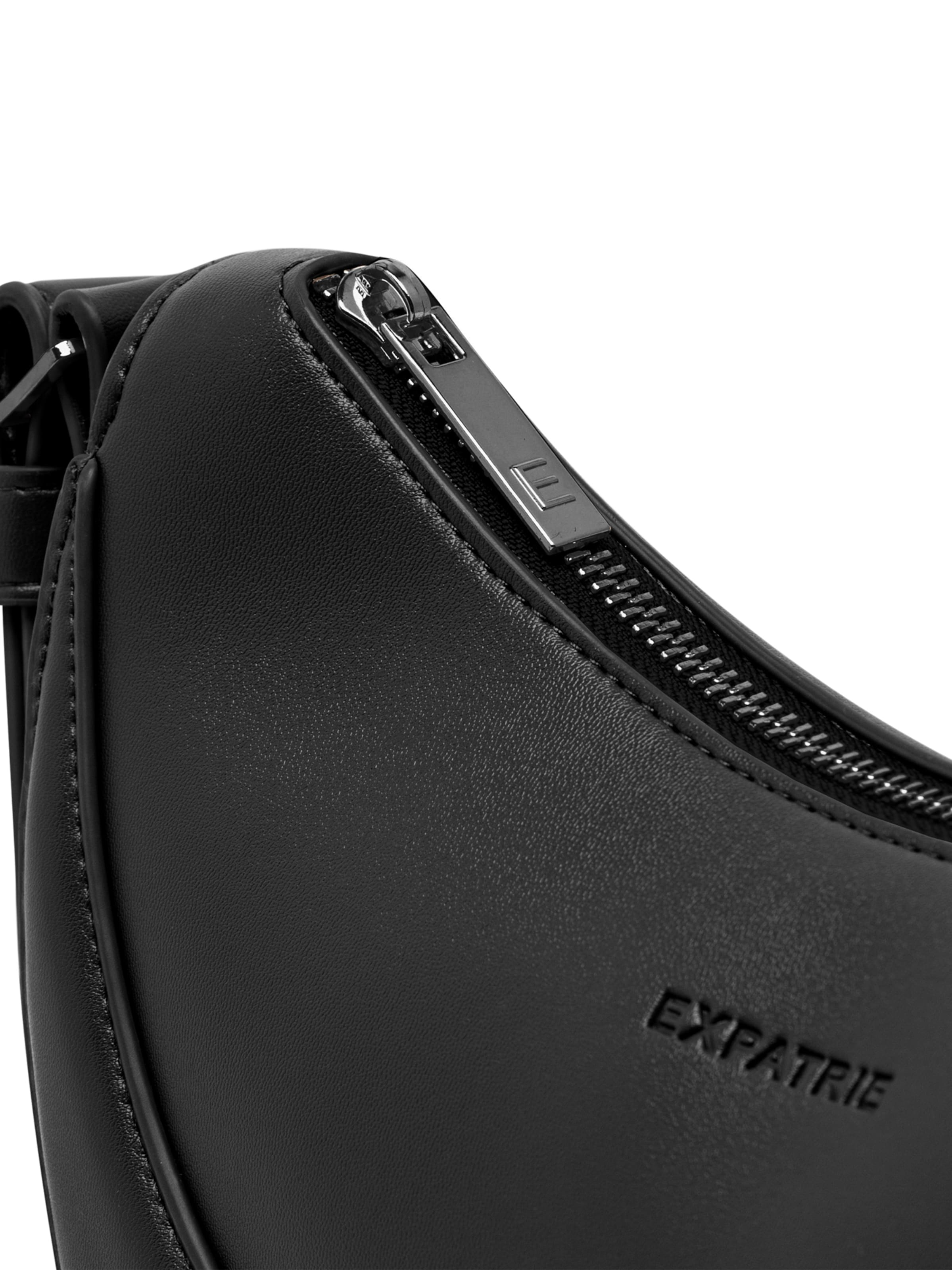 Expatrié Shoulder Bag 'Livia' in Black