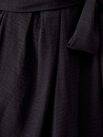 Robe de cocktail Tussah en noir
