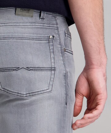 Pioneer Authentic Jeans Regular Jeans in Blue