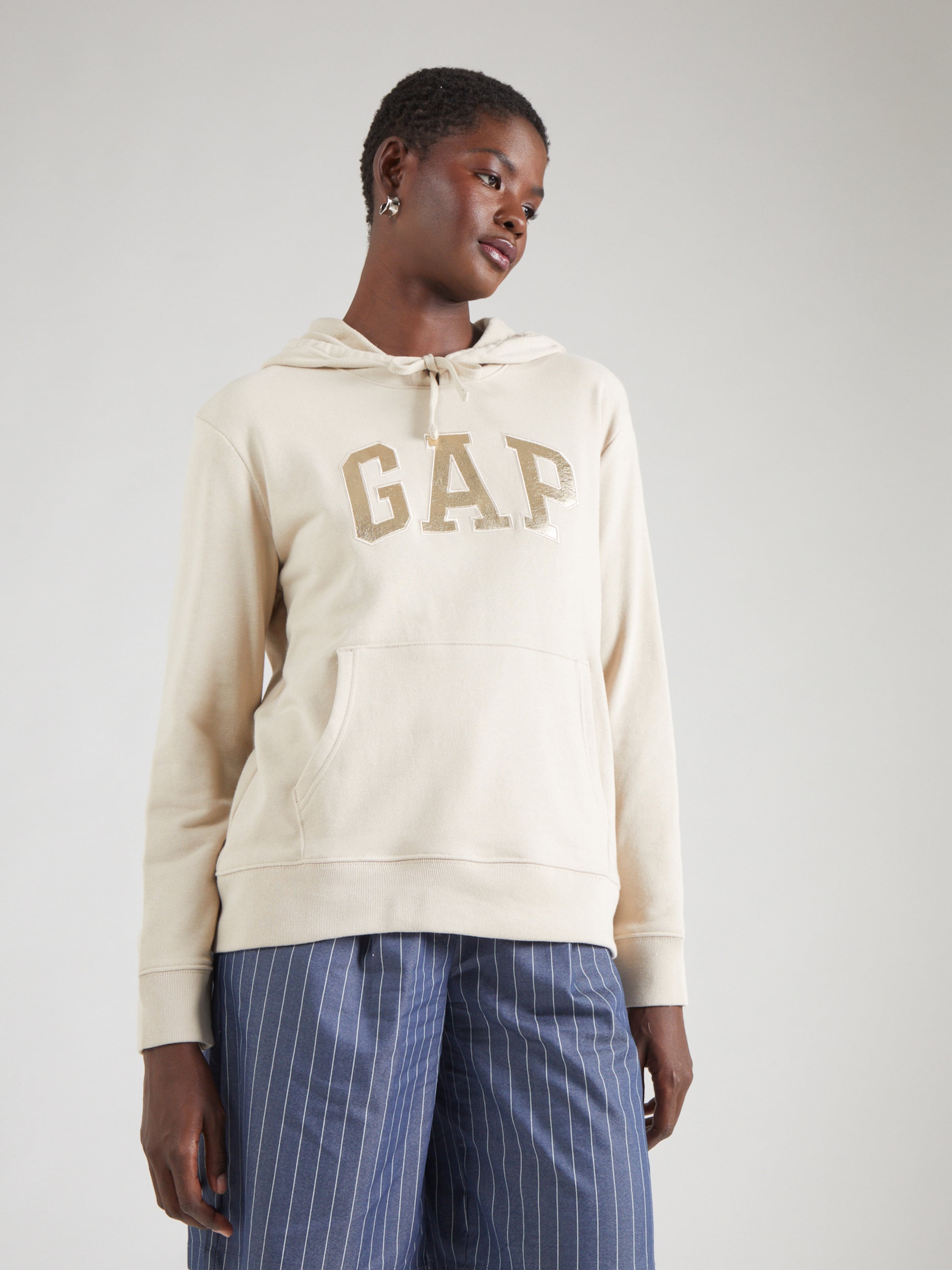 GAP Sweatshirt HERITAGE in Beige ABOUT YOU
