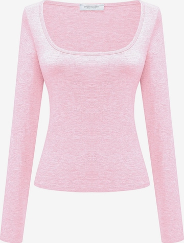 SASSYCLASSY T-shirt i rosa: framsida