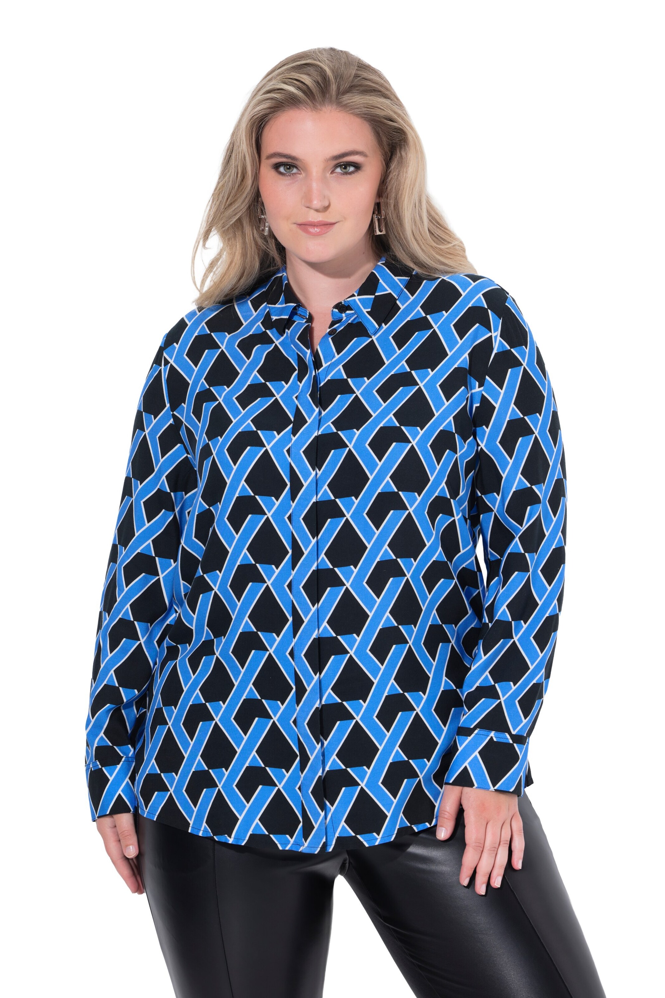 Ulla Popken Blouse in Blue: front